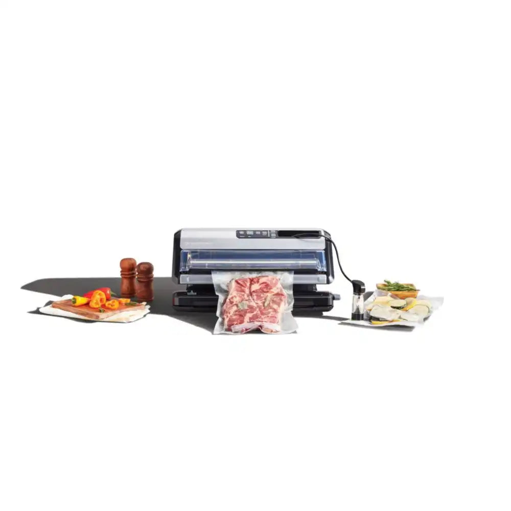 FoodSaver FM5200 2-in-1 Automatic Vacuum Sealer Machine with Express Bag Maker